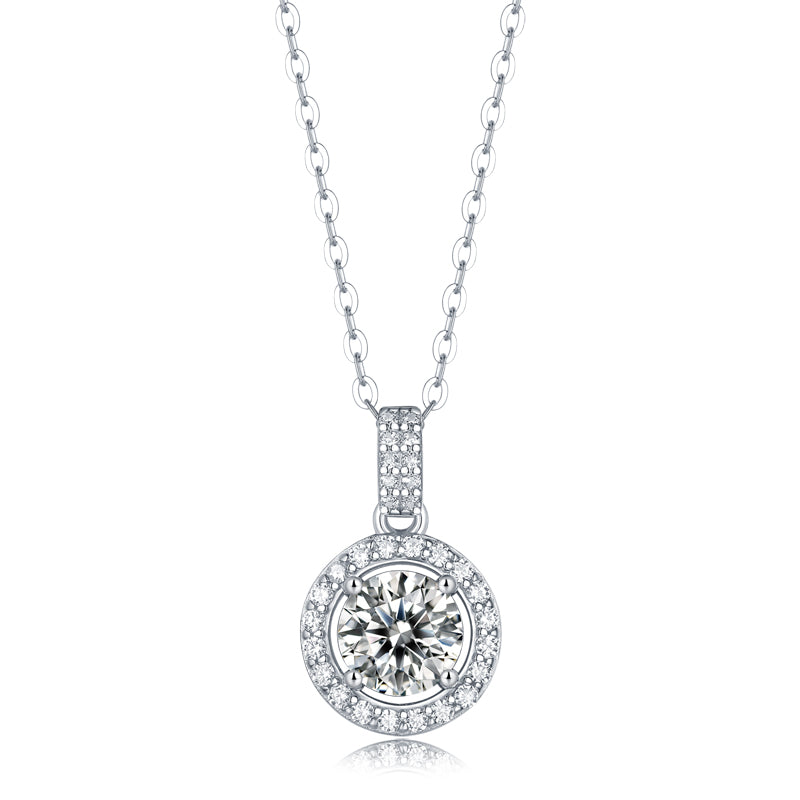 Lavish Round Pendant