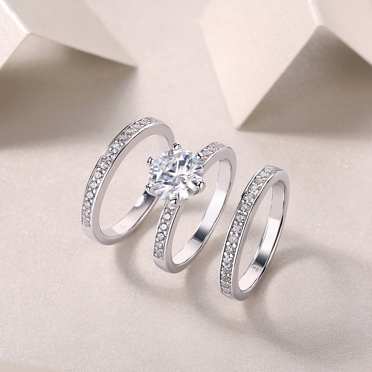 Effortless Stack, Timeless Elegance